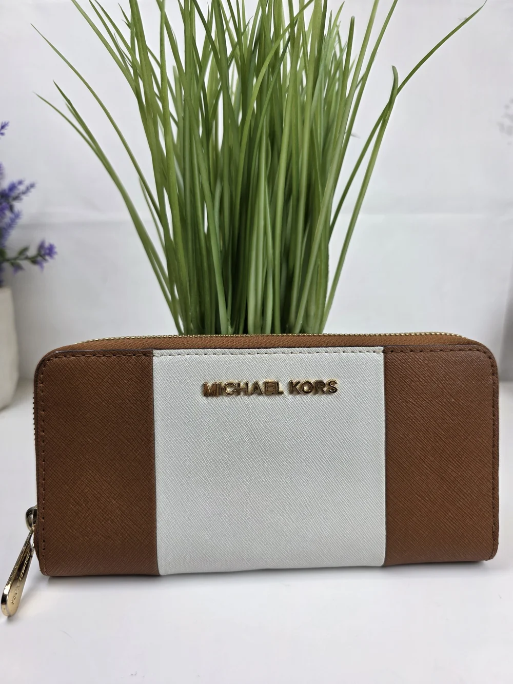 Michael Kors Brown and White Zip Wallet